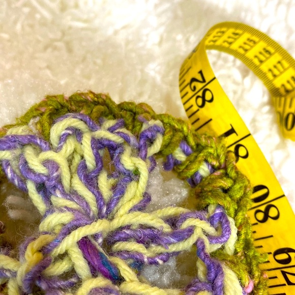 PINK PURPLE Bohemian HAND CROCHETED LONG SKINNY WINTER SCARF BARBIE EUC - Picture 4 of 5